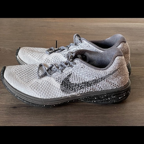 Nike ID Lunarlon custom made black/grey/white - Picture 4 of 6